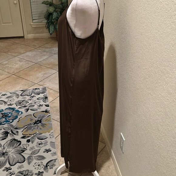 Felicite Women's Size S Maxi Slip Dress Solid Brown Minimalist Contemporary New - Picture 3 of 7